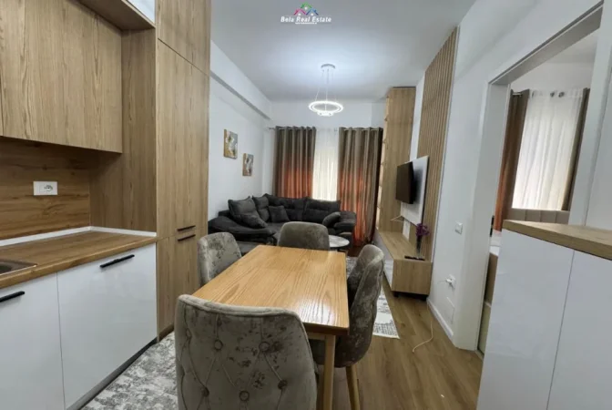 Tirane, jepet me qera apartament 1+1 Kati 2, 45 m² 520 € (Rruga Pasho Hysa)