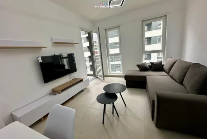 Tirane, jepet me qera apartament 2+1 Kati 4, 98 m² 500 € (Rruga Gryka e Kacanikut)