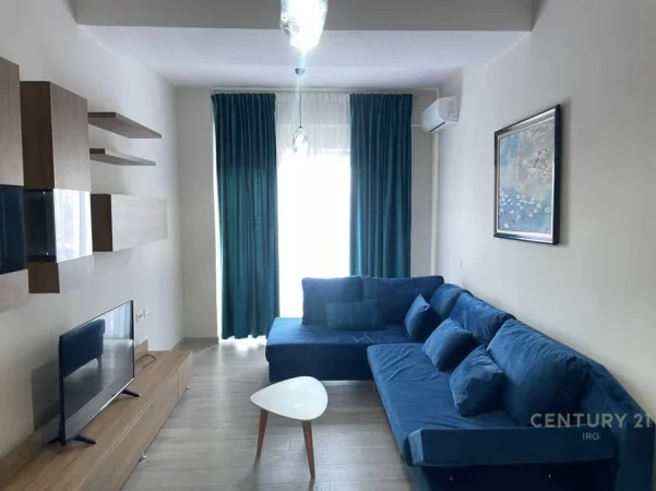 Tirane, jepet me qera apartament 1+1 Kati 3, 87 m² 600 € (xhamlliku)