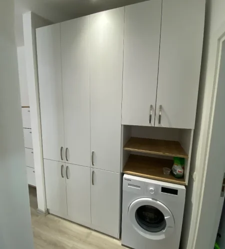 Tirane, jepet me qera apartament 1+1 Kati 3, 60 m² 380 € (Rruga Hamdi Pepo)