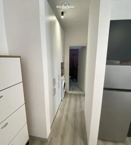 Tirane, jepet me qera apartament 1+1 Kati 3, 60 m² 380 € (Rruga Hamdi Pepo)