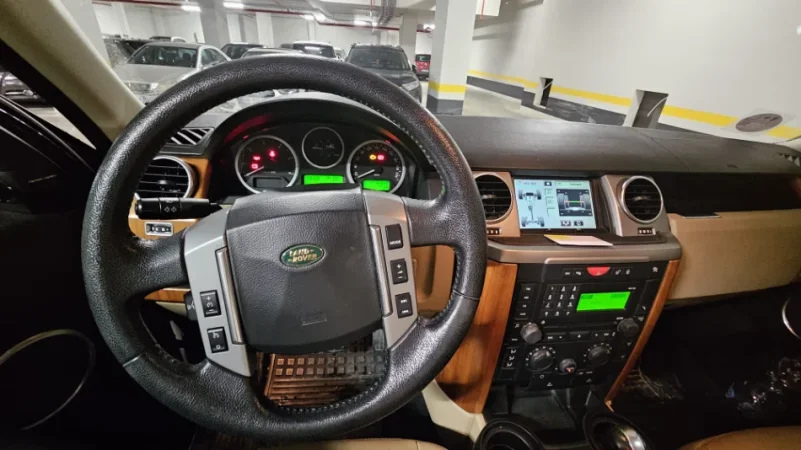 Tirane, shes makine Land Rover Discovery 3 Nafte, e zeze automatik Kondicioner 18.000 €