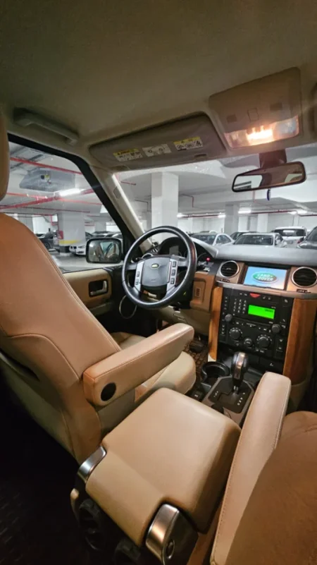 Tirane, shes makine Land Rover Discovery 3 Nafte, e zeze automatik Kondicioner 18.000 €