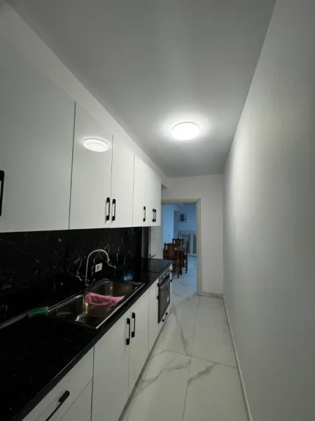 Tirane, shitet apartament 1+1 Kati 1, 105 m² 210.000 € 