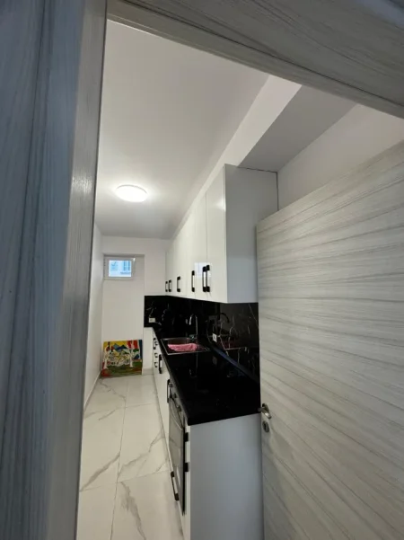 Tirane, shitet apartament 1+1 Kati 1, 105 m² 210.000 € 