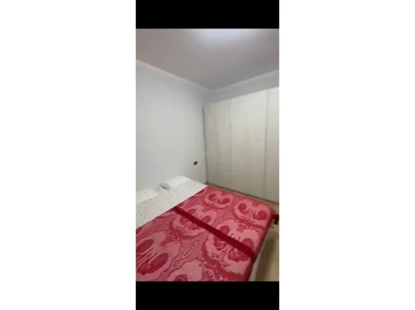 Tirane, jepet me qera apartament 1+1 Kati 2, 62 m² 400 € (jordan misja)