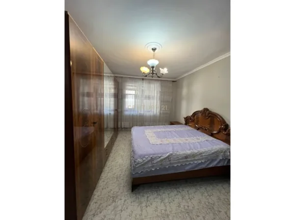 Tirane, jepet me qera apartament 2+1 Kati 0, 70 m² 500 € (muhamet gjollesha)