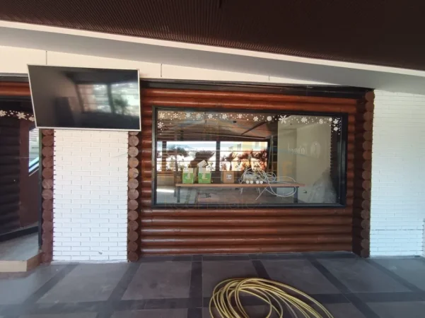 Tirane, jepet me qera ambjent biznesi Kati 8, 328 m² 10.000 € (SPITALI AMERIKAN 3)