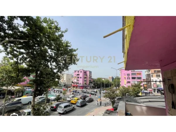 Tirane, shitet dyqan Kati 0, 60 m² (zogu zi)