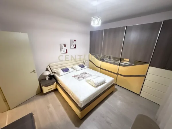 Tirane, jepet me qera apartament 1+1+Ballkon Kati 2, 83 m² 570 € (hipoteka)