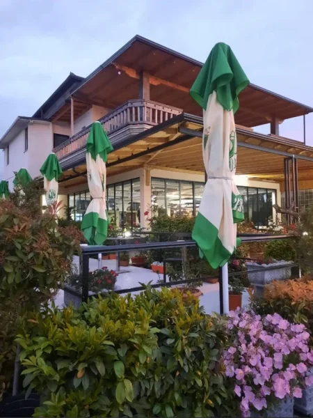 Tirane, shitet hotel Kati 2, 1.000 m² 800.000 € (vore e vjeter)