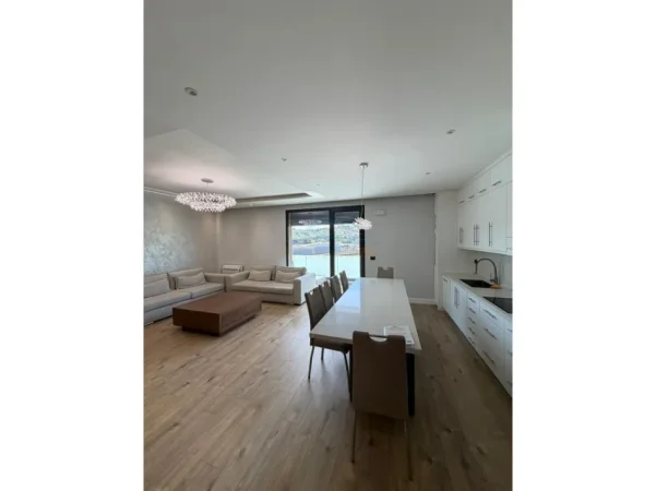 Tirane, shitet apartament 3+1+2+2 Poste Parkimi, Kati 2, 129 m² 495.000 € (Sofia Hill Residence, TEG)