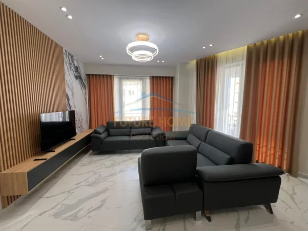 Tirane, shitet apartament 2+1+Ballkon Kati 6, 114 m² 183.000 € (Unaza e Re)