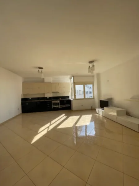 Tirane, shitet apartament 2+1+Ballkon Kati 6, 112 m² 160.000 € (Rruga teodor keko)