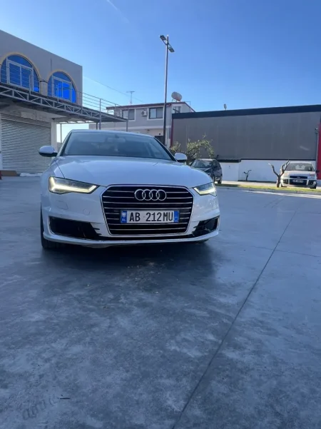 Tirane, shes makine Audi A6 2016 Full Nafte, e bardhë automatik Kondicioner 218.000 km 13.000 €