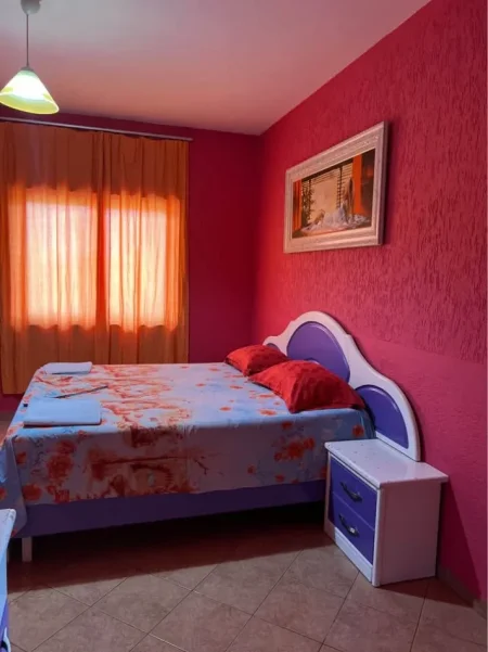 Tirane, jepet me qera apartament 2+1+Aneks+Ballkon Kati 7, 112 m² 650 € (marteniteti i ri)