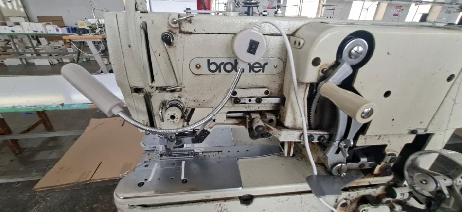 Gjirokaster, Shes Makina dhe linje rrobaqepesie