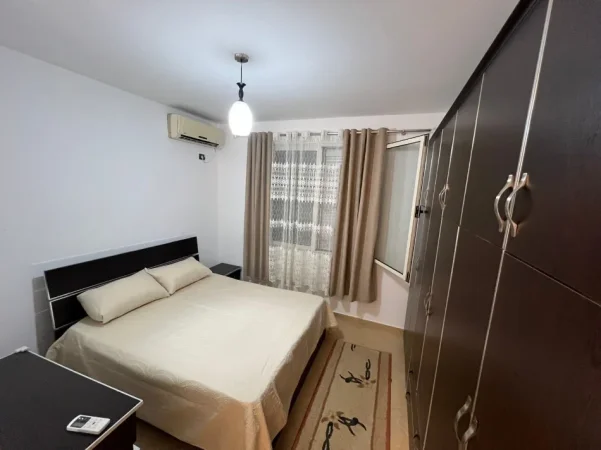 Tirane, jepet me qera apartament 2+1+Ballkon Kati 7, 95 m² 420 € (Astir Apartament 2+1 Per Qera I Mobiluar )