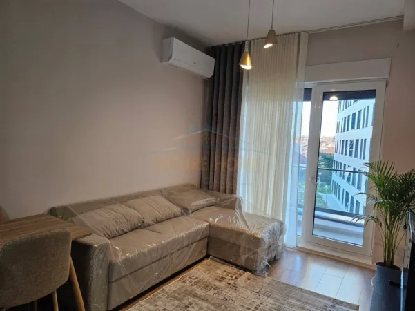 JEPET ME QERA APARTAMENT 1+1 KOMPLEKSI KONTAKT , 21 DHJETORI