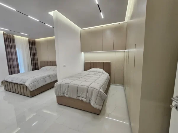 Tirane, jepet me qera apartament 2+1 Kati 6, 85 m² 892 € (Zogu I Zi)