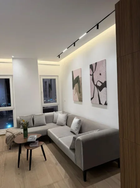 Tirane, jepet me qera apartament 1+1 Kati 6, 70 m² 700 € 