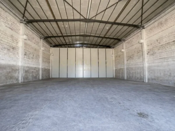 Tirane, shes magazine Kati 2, 5.000 m² 1.300.000 € (Durres)