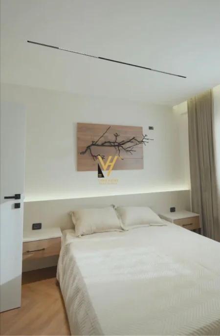 Tirane, shitet apartament 2+1+Ballkon Kati 7, 101 m² 260.000 € (PALLATI ME SHIGJETA)