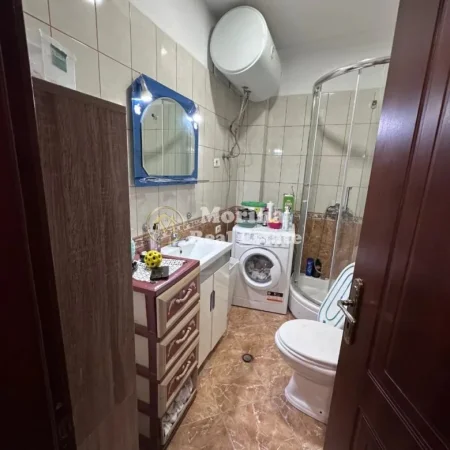 Tirane, jepet me qera apartament 1+1 Kati 6, 65 m² 430 € (Astir)