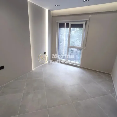Tirane, jepet me qera apartament 2+1 Kati 6, 100 m² 600 € (5 Maji)