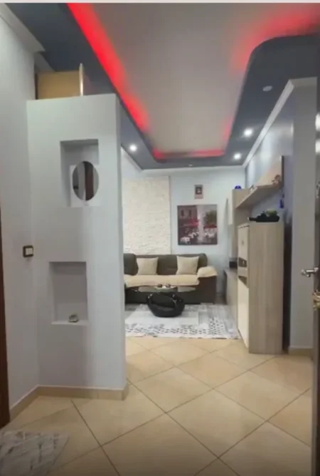 🏠 JEPET ME QIRA APARTAMENTI  2+1 TEK SPITALET  QSUT, TIRANË,  500 Eur
