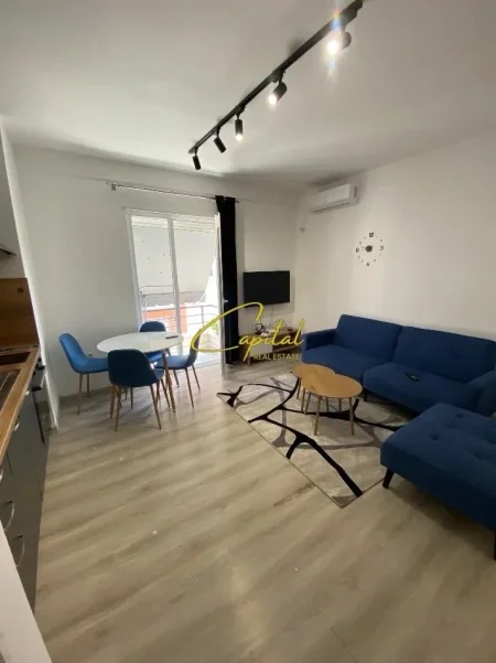 Tirane, jepet me qera apartament 1+1 Kati 3, 69 m² 370 € (SELITE)
