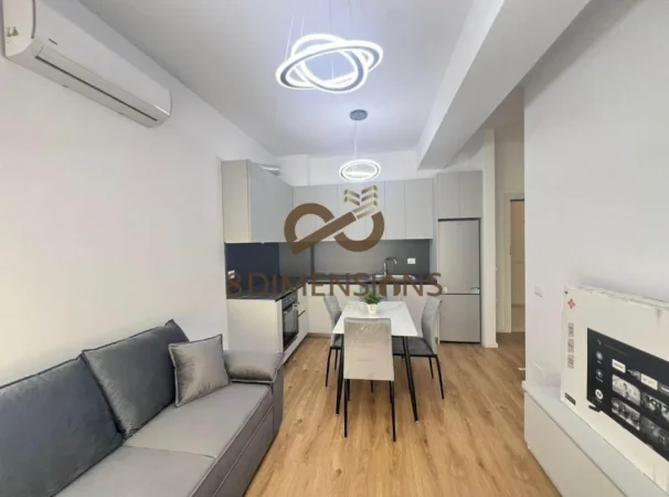 Tirane, jepet me qera apartament 1+1+Ballkon Kati 3, 60 m² 450 € (ali demi)  D8241A-99