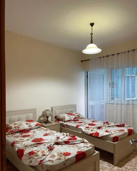 Tirane, jepet me qera apartament 2+1 Kati 3, 103 m² 600 € (DON BOSKO)