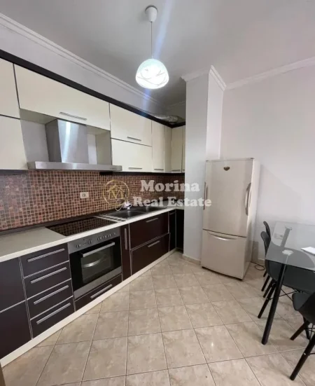 Tirane, jepet me qera apartament 1+1 Kati 5, 63 m² 400 € (Yzberisht)