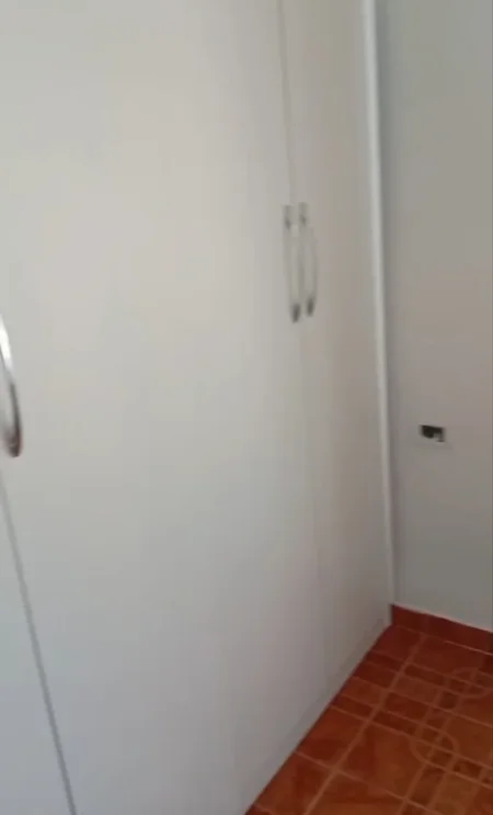 Tirane, jepet me qera apartament 1+1 Kati 1, 60 m² 350 € (Rruga Jordan Misja)