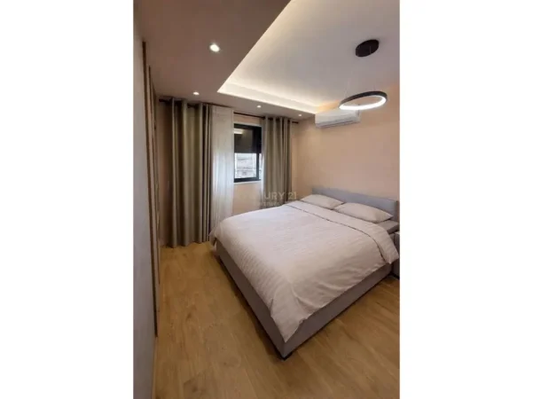 Tirane, shitet apartament 2+1+Aneks Kati 3, 117 m² 370.000 € (Rruga e Durresit)