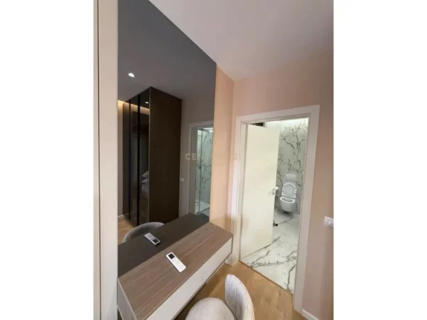 Tirane, shitet apartament 2+1+Aneks Kati 3, 117 m² 370.000 € (Rruga e Durresit)