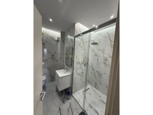 Tirane, shitet apartament 2+1+Aneks Kati 3, 117 m² 370.000 € (Rruga e Durresit)