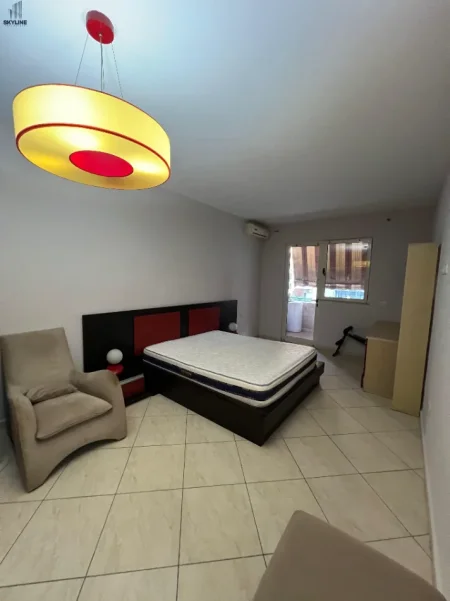 Tirane, jepet me qera apartament 2+1 Kati 5, 110 m² 550 € (Astir)