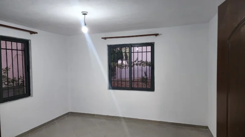 Tirane, jepet me qera apartament 2+1 Kati 1, 115 m² 380 € (Qytet Studenti)