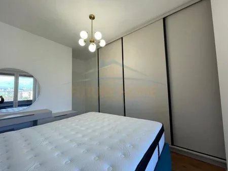 Tirane, jepet me qera apartament 1+1 Kati 3, 69 m² 700 € 
