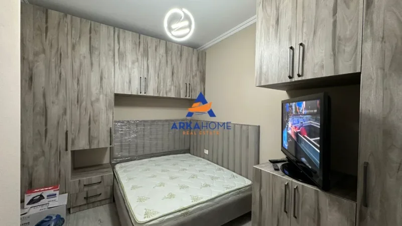 Tirane, jepet me qera apartament 1+1 Kati 2, 55 m² 600 € (Tirana, Tirana Municipality, Tirana County, Central Albania, 1001-1028, Albania)