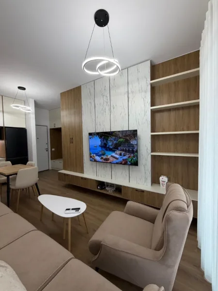 Tirane, jepet me qera apartament 1+1+Ballkon Kati 6, 57 m² 450 € (Ali Demi)