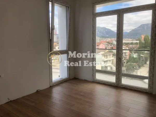 Tirane, apartament 1+1 Kati 4, 60 m² 132000 € (Bulevardi I Ri)