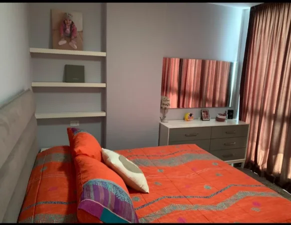 Tirane, jepet me qera apartament 1+1+Ballkon Kati 4, 98 m² 600 € (FUSHA E AVIACIONIT)