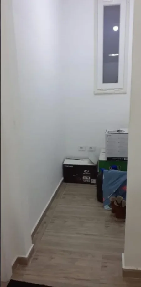 Tirane, jepet me qera apartament 1+1 Kati 5, 72 m² 500 € (Bedri Karapici)