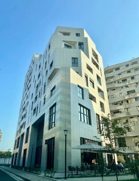 Tirane, jepet me qera zyre Kati 2, 100 m² 1.200 € (VASIL SHANTO)