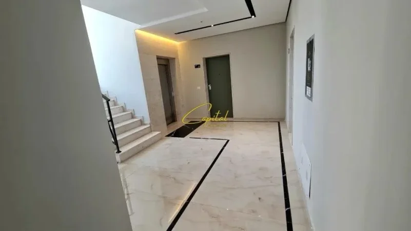 Tirane, jepet me qera zyre Kati 7, 64 m² 450 € (PORCELAN)