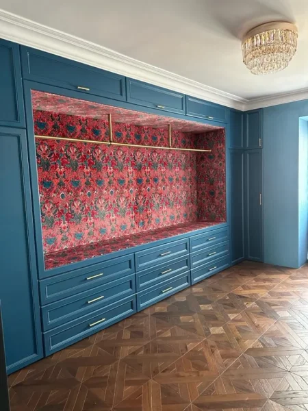 Tirane, jepet me qera apartament 2+1 Kati 7, 150 m² 1.800 € (Qender)