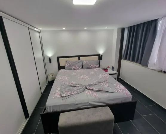 Tirane, shitet garazh | post parkimi Kati 1, 90 m² 130.000 € (Dupleks 2 1 Selite)